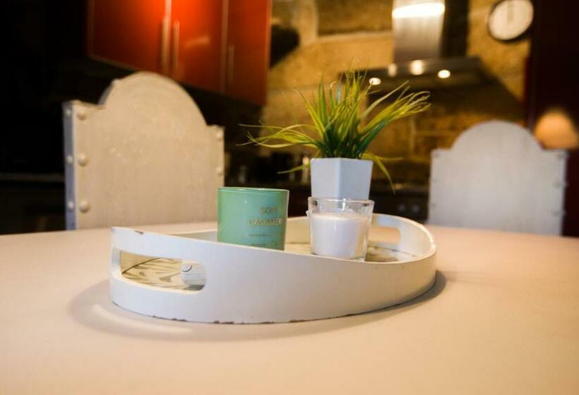 Pedra Bela   Cozy House W/ Private Jacuzzi @ Geres