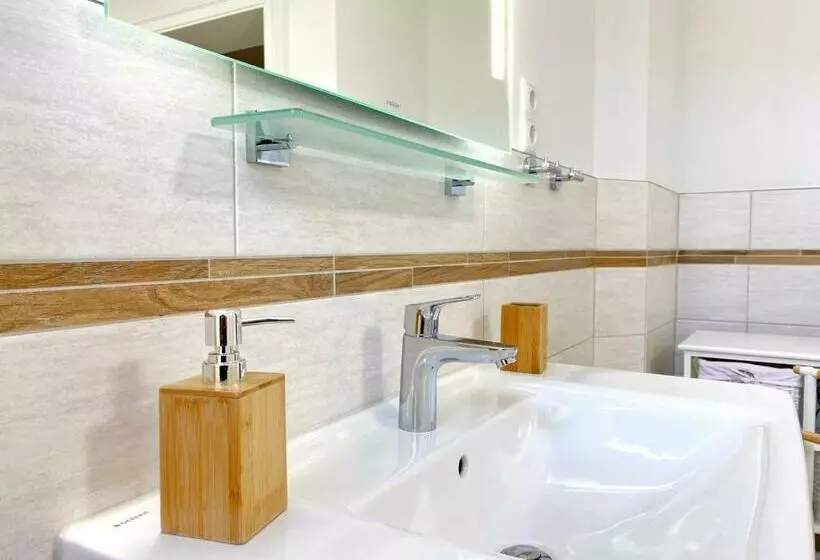 Reethaus Vilmnitz   Ferienwohnung Vilm