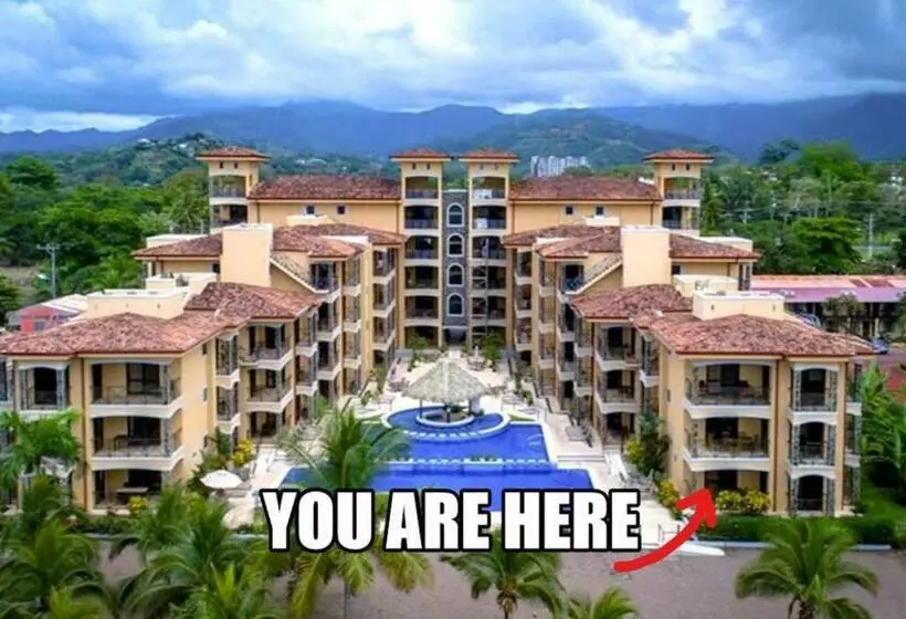 Beachfront Condo Bahia Encantada L1 Jaco Beach