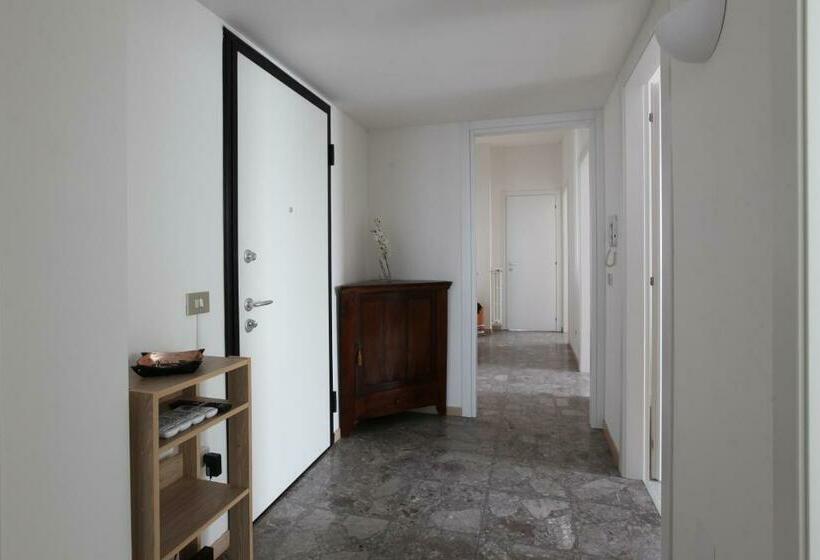 New Fashion District, 3 Bdrs   30 Minutes From Linate With New Subway