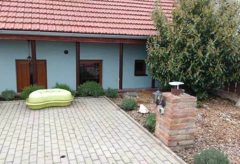 Sklípek V Agátí