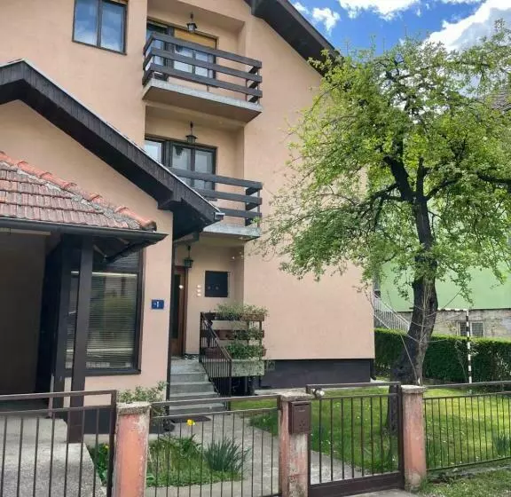 Dana Apartman