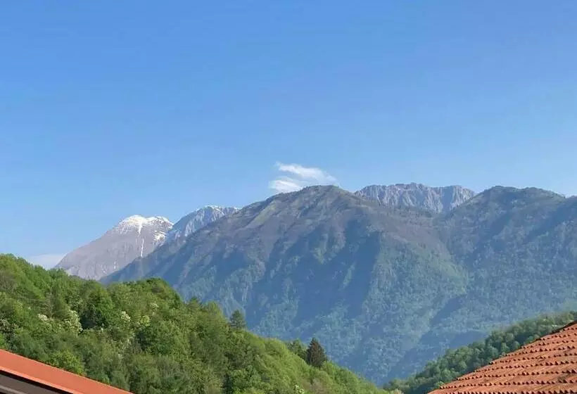 Počitniška Hiša Jeuan