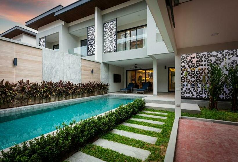 Serenity Jomtien Pool Villas