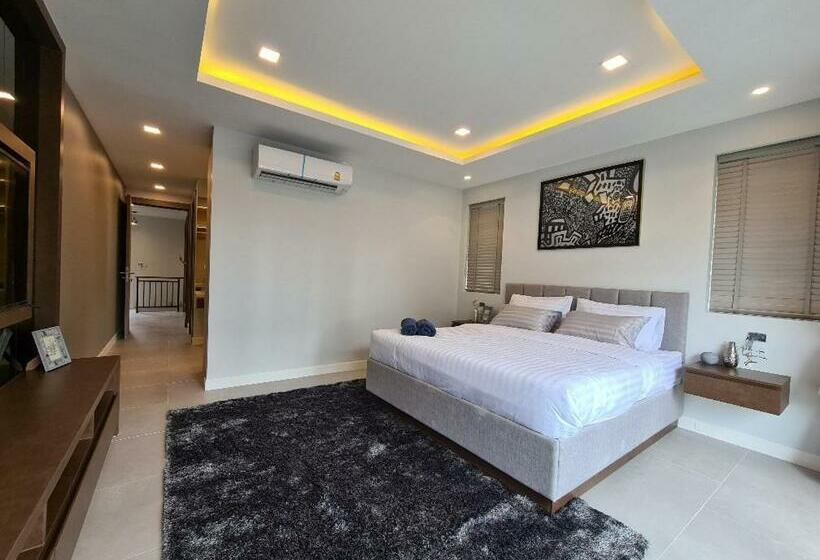 Serenity Jomtien Pool Villas