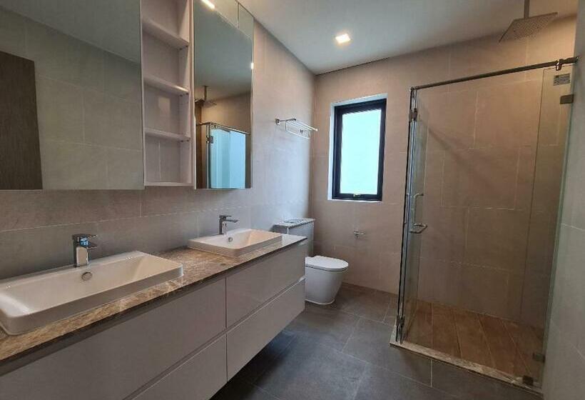 Serenity Jomtien Pool Villas