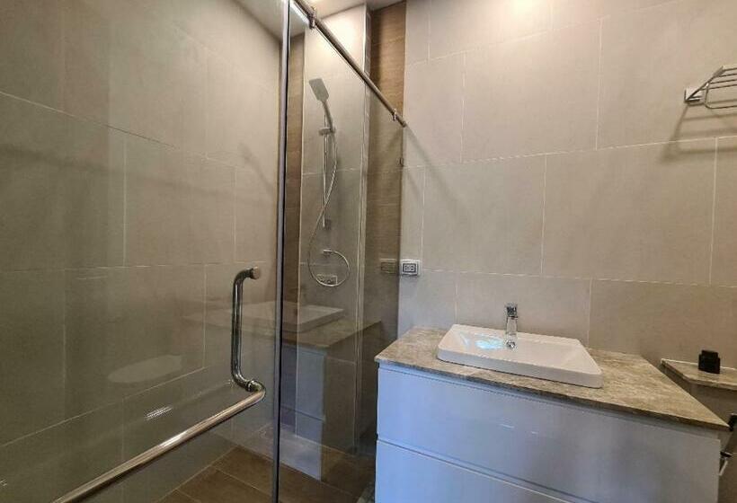 Serenity Jomtien Pool Villas