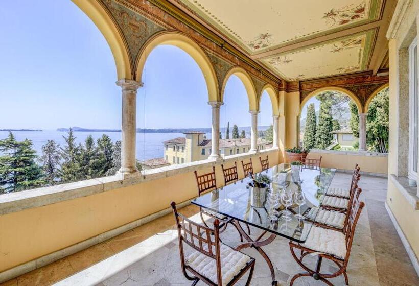 Appartamento La Romantica   Lussuoso Appartamento In Villa Con Vista Lago
