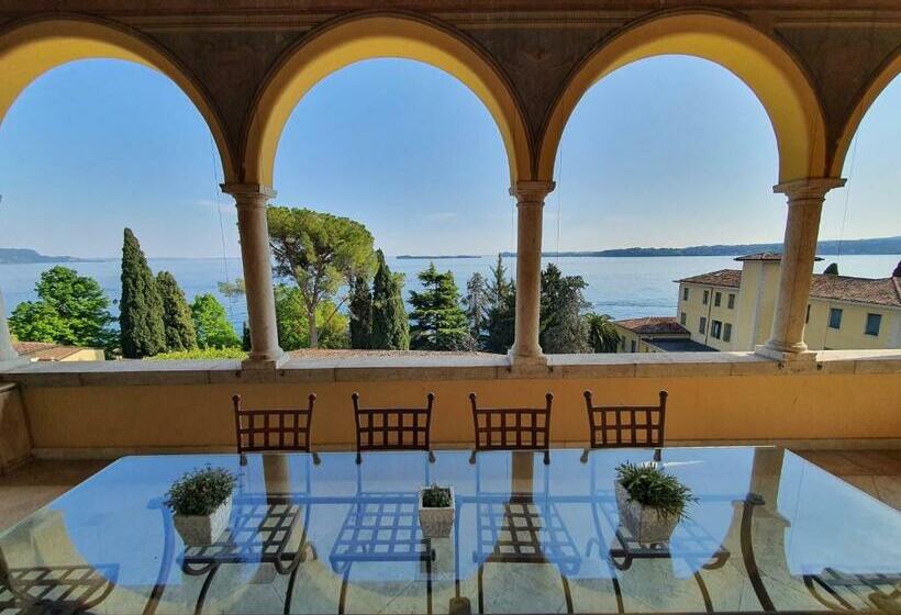 Appartamento La Romantica   Lussuoso Appartamento In Villa Con Vista Lago
