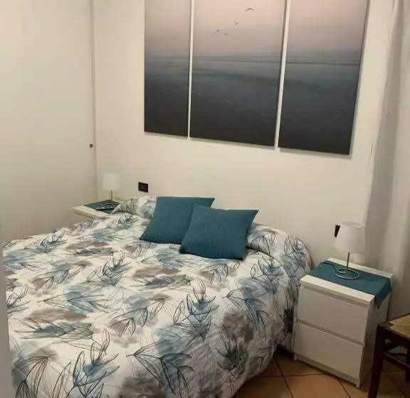 The Royal House   Un Passo Dalla Reggia /en Es It