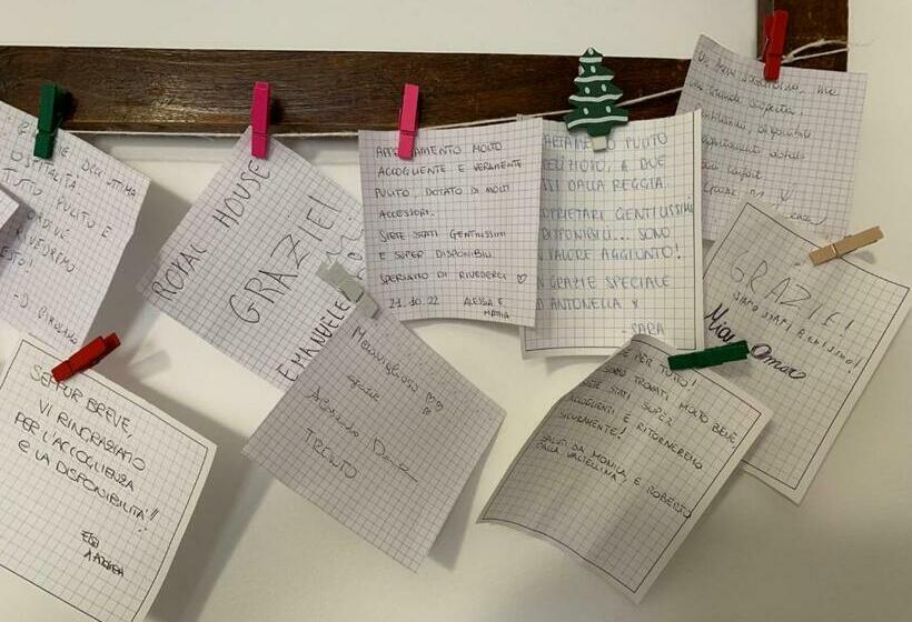 The Royal House Un Passo Dalla Reggia /en Es It