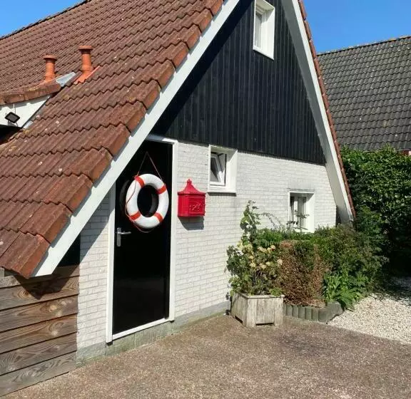 De Lauwersmeer Vogel Mit Eingezäuntem Garten