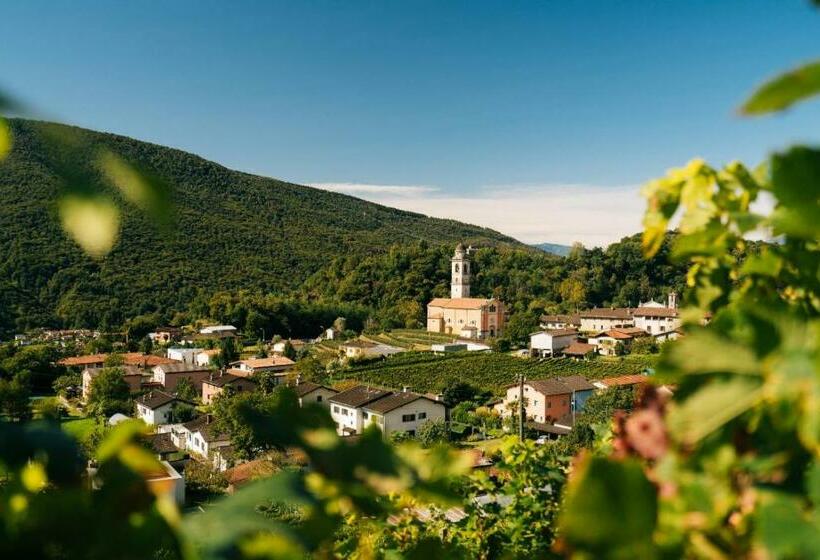 Romantica Casetta Famigliare Ticinese Nel Nucleo