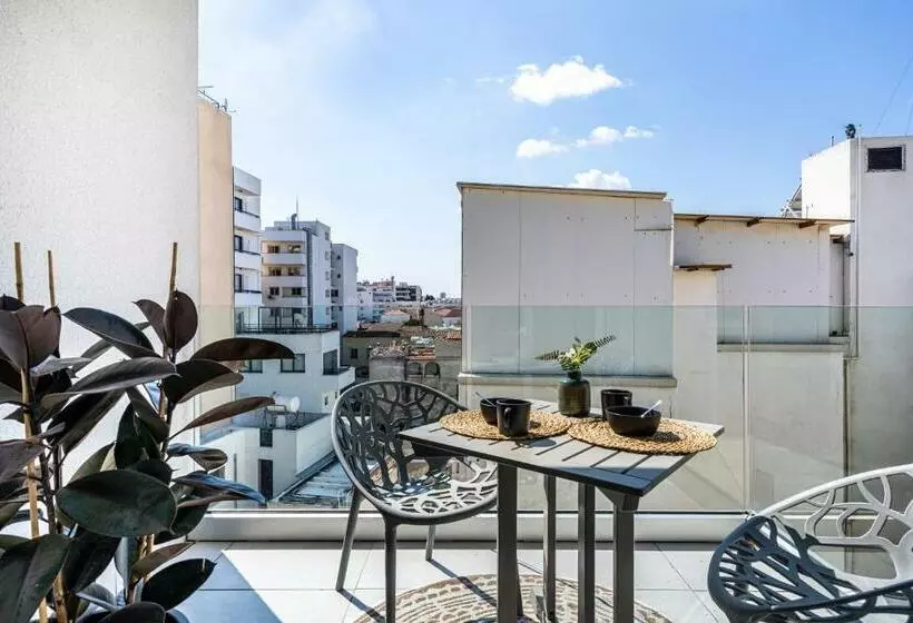 Made With Love 1 Br Apt By Finikoudes Beach