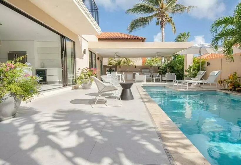 Sunbreak Aruba 2br & 3br Villas With Private Pools