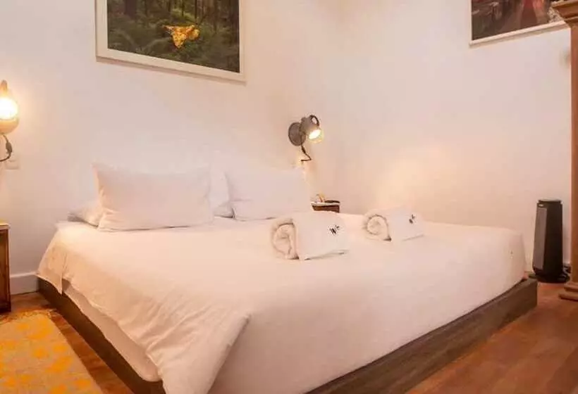 Villa With Rooftop Terrace In Barranco