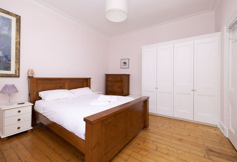 Joivy Gorgeous 1 Bed Flat With A Shared Garden