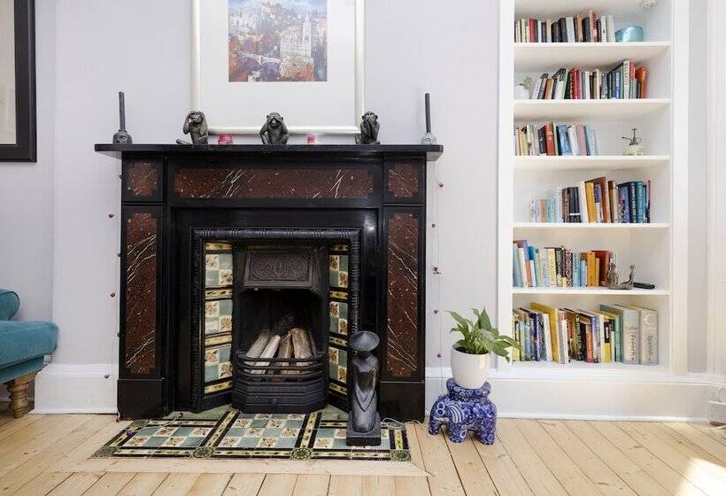 Joivy Gorgeous 1 Bed Flat With A Shared Garden