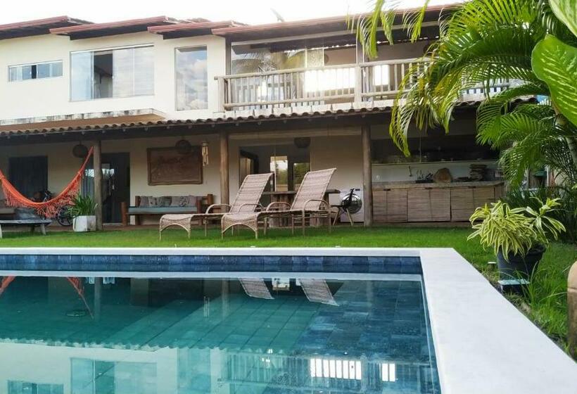 Casa Com 3 Suítes, Piscina E Super Conforto A 50 Metros Do Mar, Santa Cruz De Cabrália, Bahia