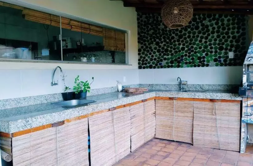 Casa Com 3 Suítes, Piscina E Super Conforto A 50 Metros Do Mar, Santa Cruz De Cabrália, Bahia