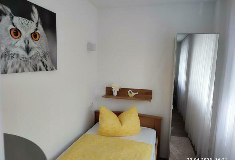 Ferienwohnung Neuenstein