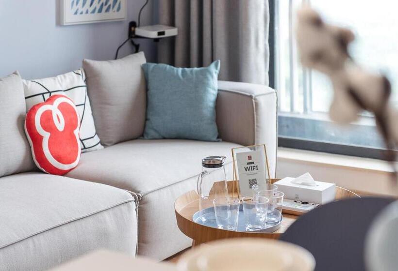 Guangzhou South Railway Station Vanke Expo Expo Expo Olympic Park Yueshidai Square Changlong Happy W