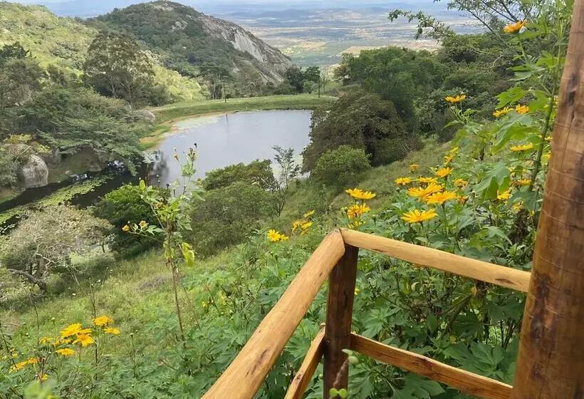 Refúgio Serra Negra   Pe