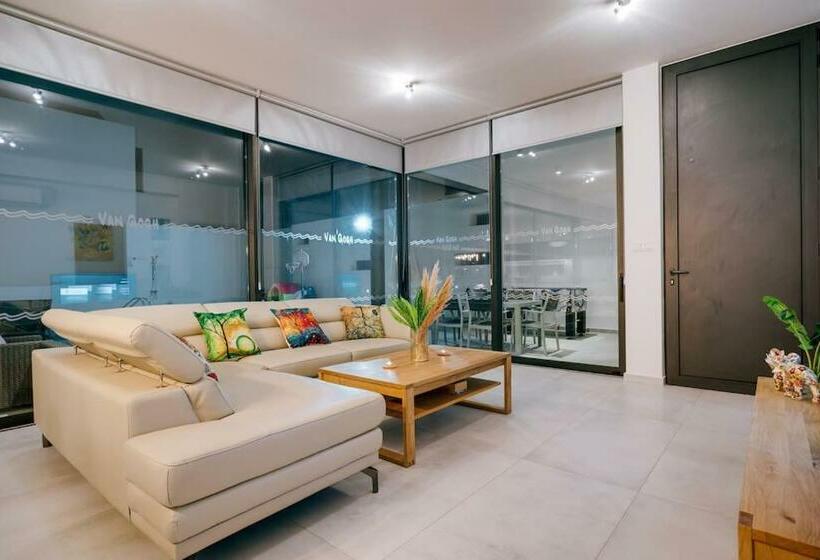 Sunnyvillas 4br New Villa Private Pool In Pernera