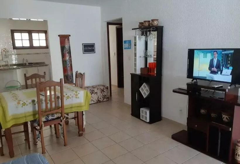 Casa Aconchegante Com Simplicidade, Funcionalidade E Privacidade