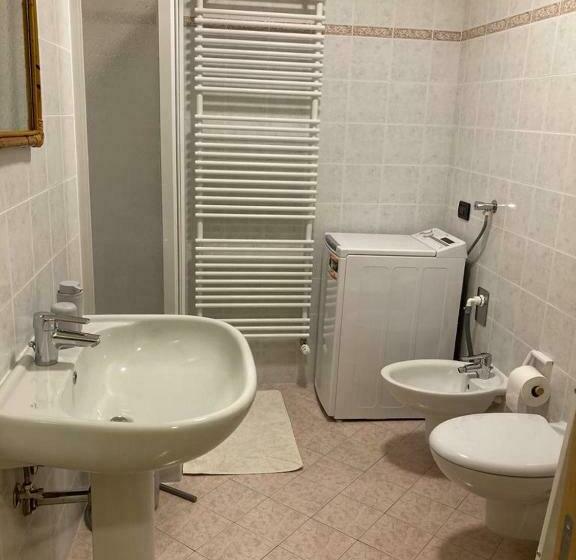 La Prieda Tres, Predaia