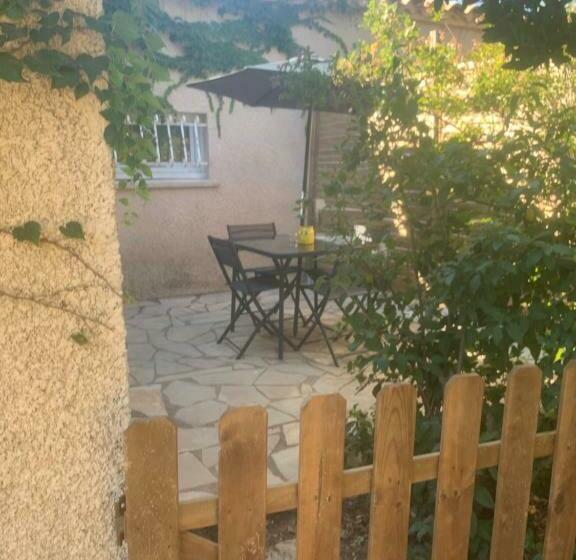 Adorable Guest House En Pleine Nature,la Nautique