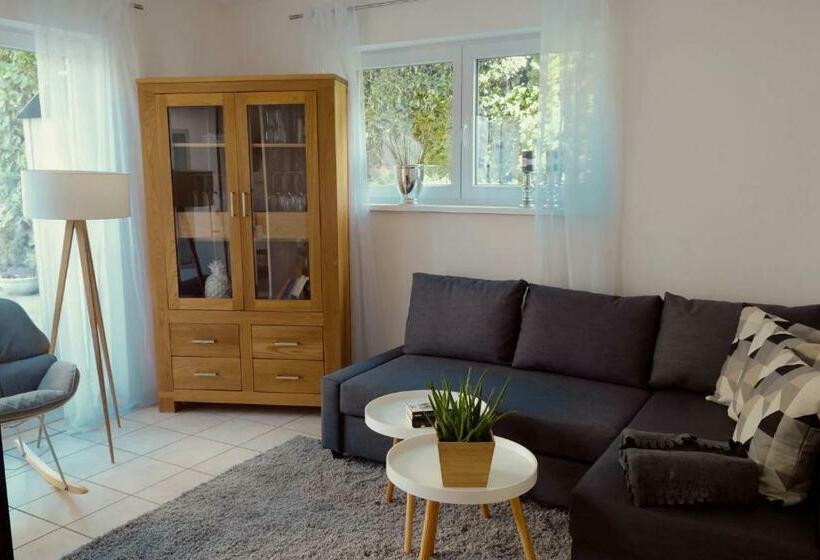 Bantle Ferienwohnung, Neu & Modern Bei Ravensburg