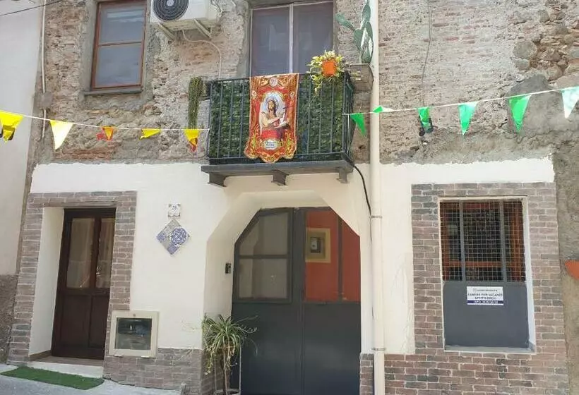 Sicily House Soprano