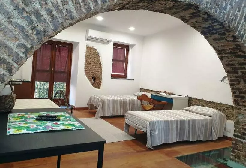 Sicily House Soprano