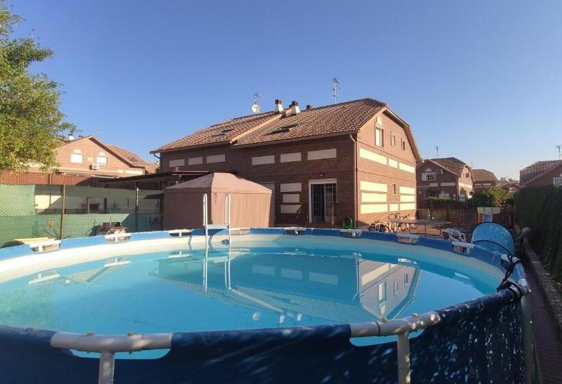 Warner,piscina, Aire Ac, Barbacoa, Chillout, 400m Patio