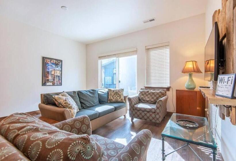 Moose Willow At Teton Valley Idaho