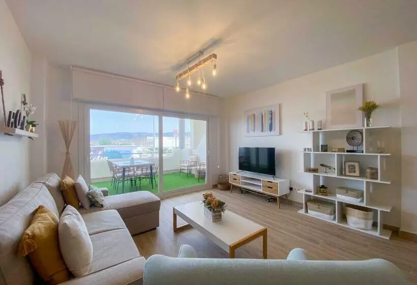 Tarifa Cozy House   Terraza , Piscina , Parking