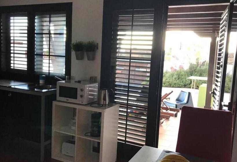 Villa Petronila Tías, Lanzarote