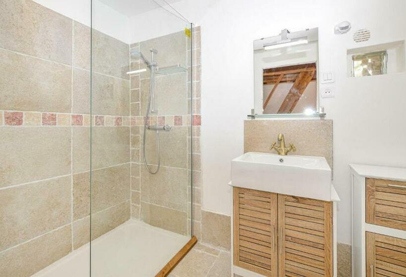 Amazing Home In Feliceto With Kitchenette