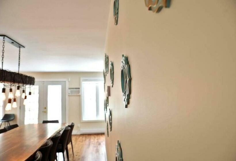 Chalet Du Ruisseau Citq 300439 Hot Tub Wifi