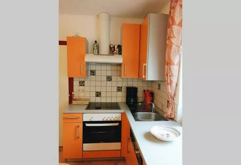 Gemütliches Ferienhaus Am Waldrand