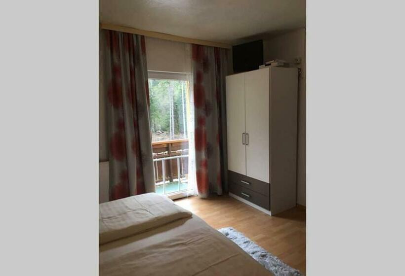 Gemütliches Ferienhaus Am Waldrand