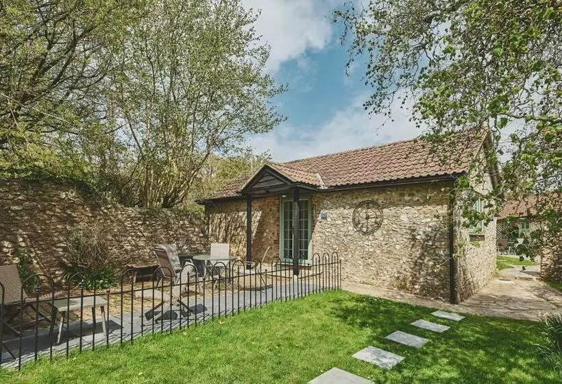 Harcombe Cottage