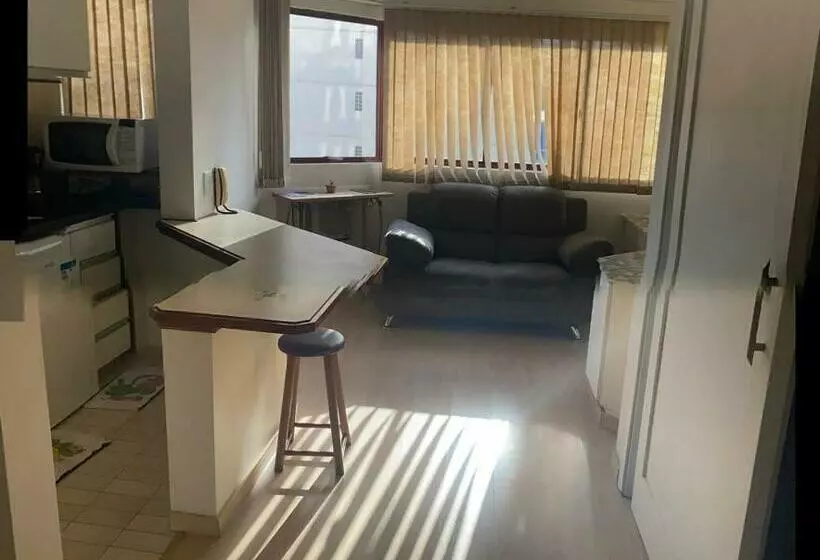 Wall Street Flat   Centro