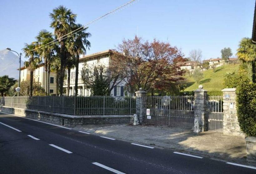 Great Charm Villa I Due Leoni Bellagio