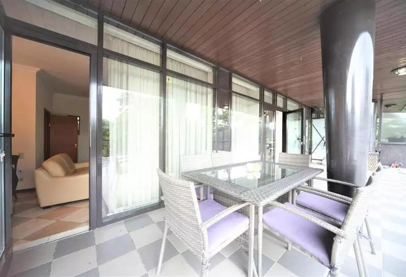 Amazing Top Floor Apartment With Private Terrace In Jurmala