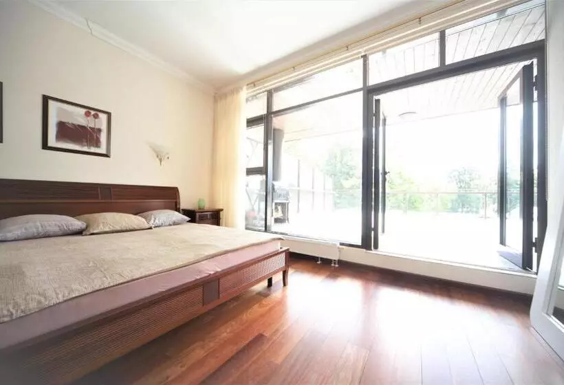 Amazing Top Floor Apartment With Private Terrace In Jurmala