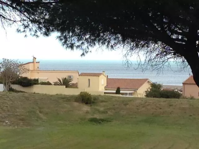Apart Climatisé T3 St Pierre La Mer 1 Er étage, 4 Pers