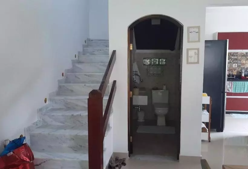 Casa A 150 M Da Praia Martins De Sá