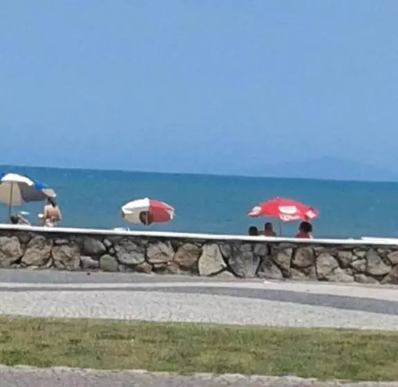 Casa A 150 M Da Praia Martins De Sá